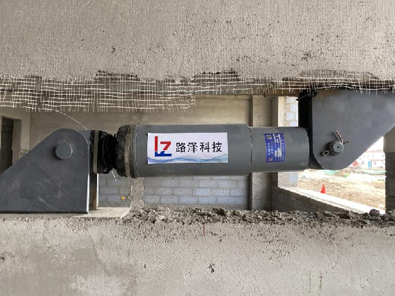 粘（黏）滞阻尼器